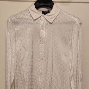 Forever 21 Groovy White Button Up Longsleeve Shirt